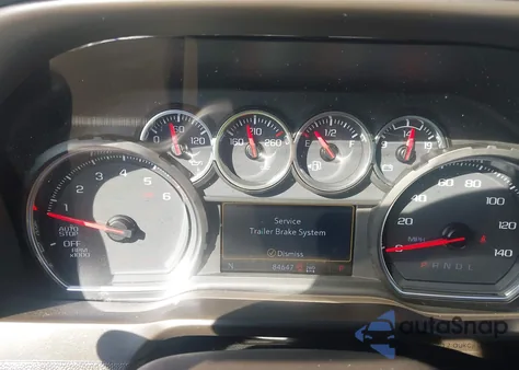 2021 Chevrolet Silverado 1500 4Wd Short Bed Rst z USA, uszkodzony, nr VIN 3GCUYEEL9MG107205